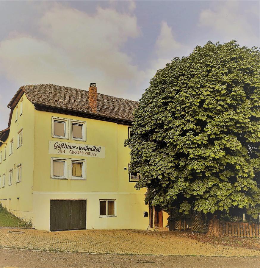 Hotel Gaestehaus Goldhorn Rödental Esterno foto